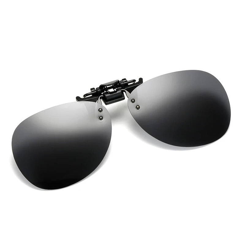 Large Aviator Clip-On Sunglasses – Stylish UV400 Mirrored Shades