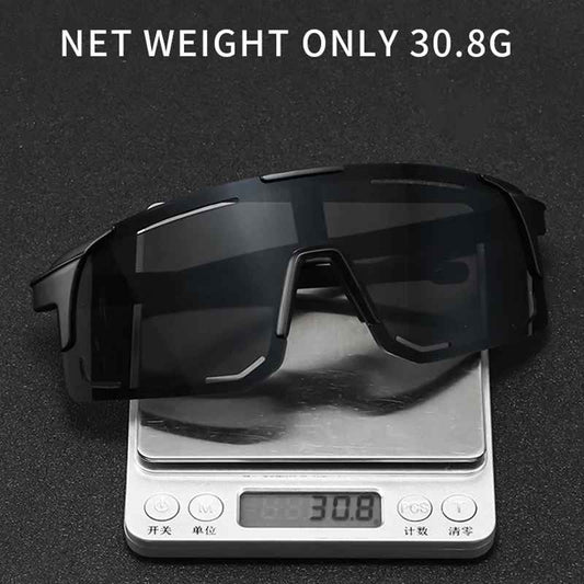 Polarised sports sunglasses UV400 for outdoor activities